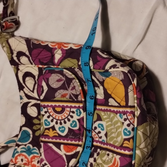 Woman's Cloth Crossbody Purse by Vera Bradley Color: Multicolored - Picture 11 of 14